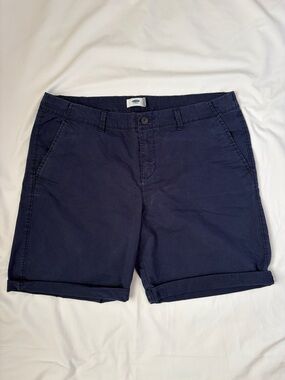 ✨ THE SUMMER STAPLE! Old Navy Navy Blue Roll-Up Bermuda Shorts – Size 14 ✨